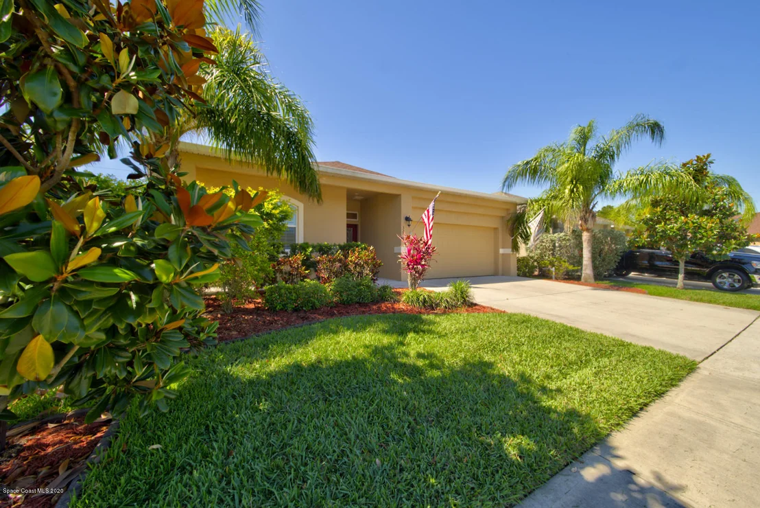 Photo of 3204 Constellation Drive