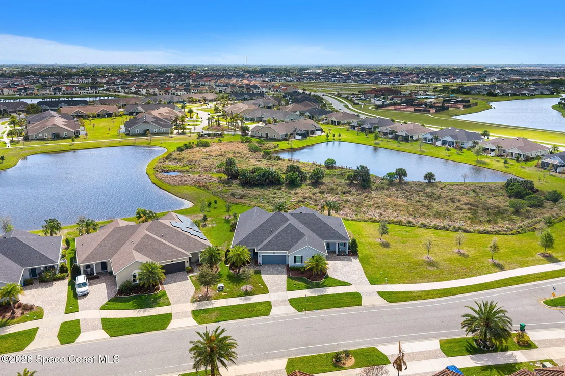 Photo of 7985 Wyndham Drive
