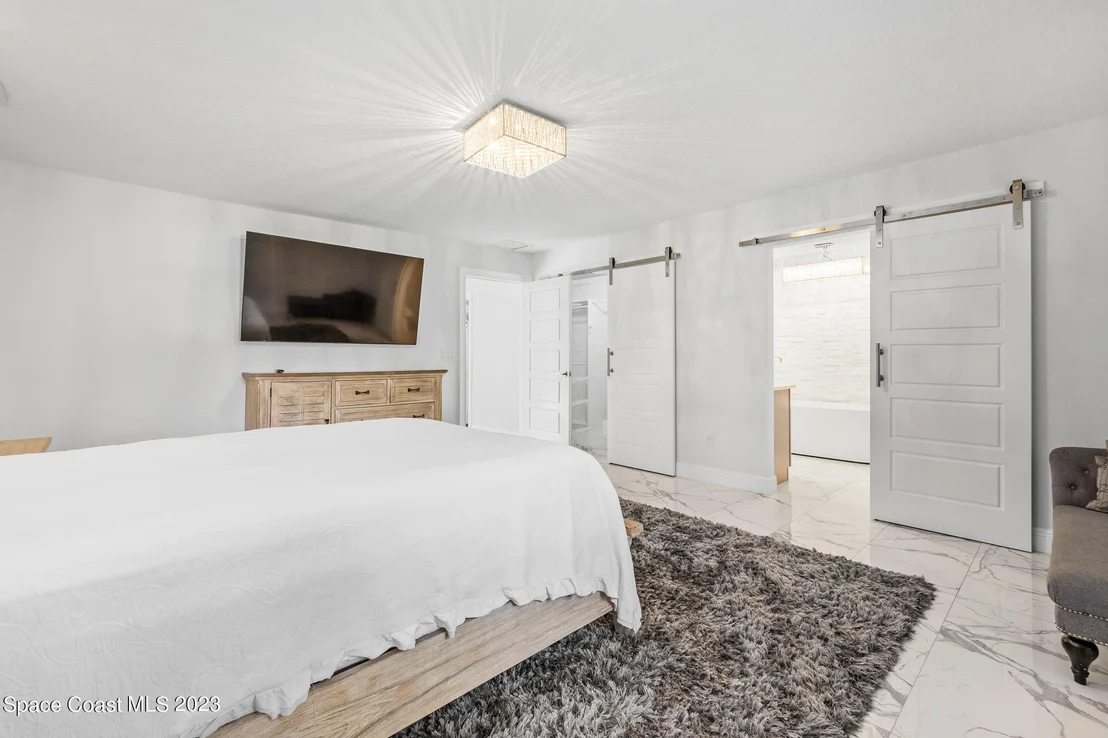 Photo of 3448 Jupiter Boulevard SE