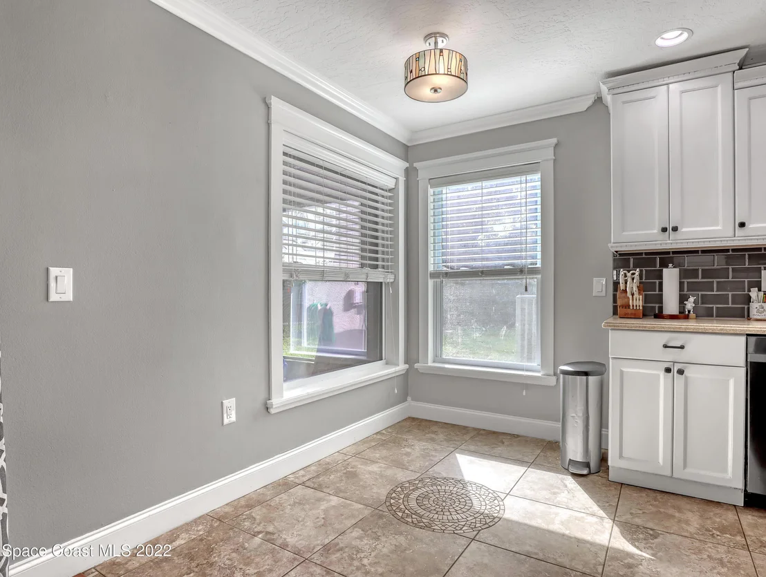 Photo of 1541 Clover Circle