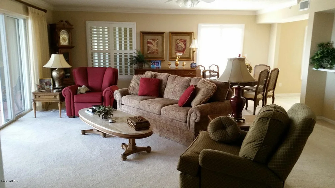 Photo of Unit 306 at 104 Riverside Drive
