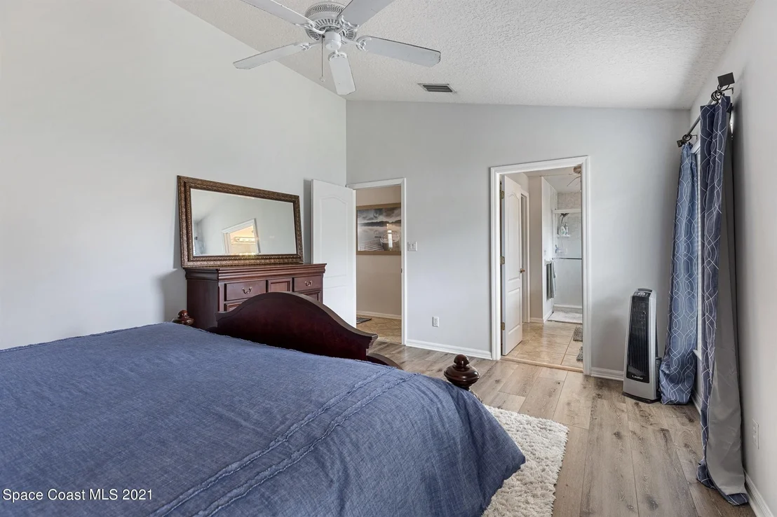 Photo of 2355 Addington Circle