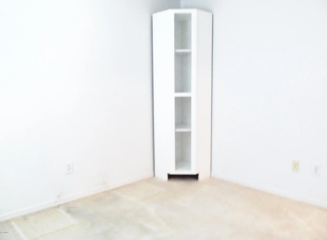 Photo of 927 Osprey Lane