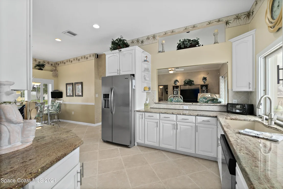 Photo of 432 Cardinal Drive