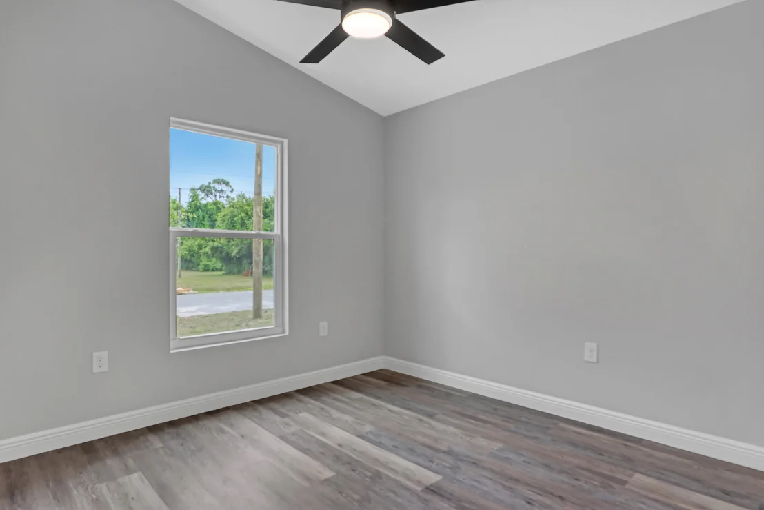 Photo of 5750 Palm Street