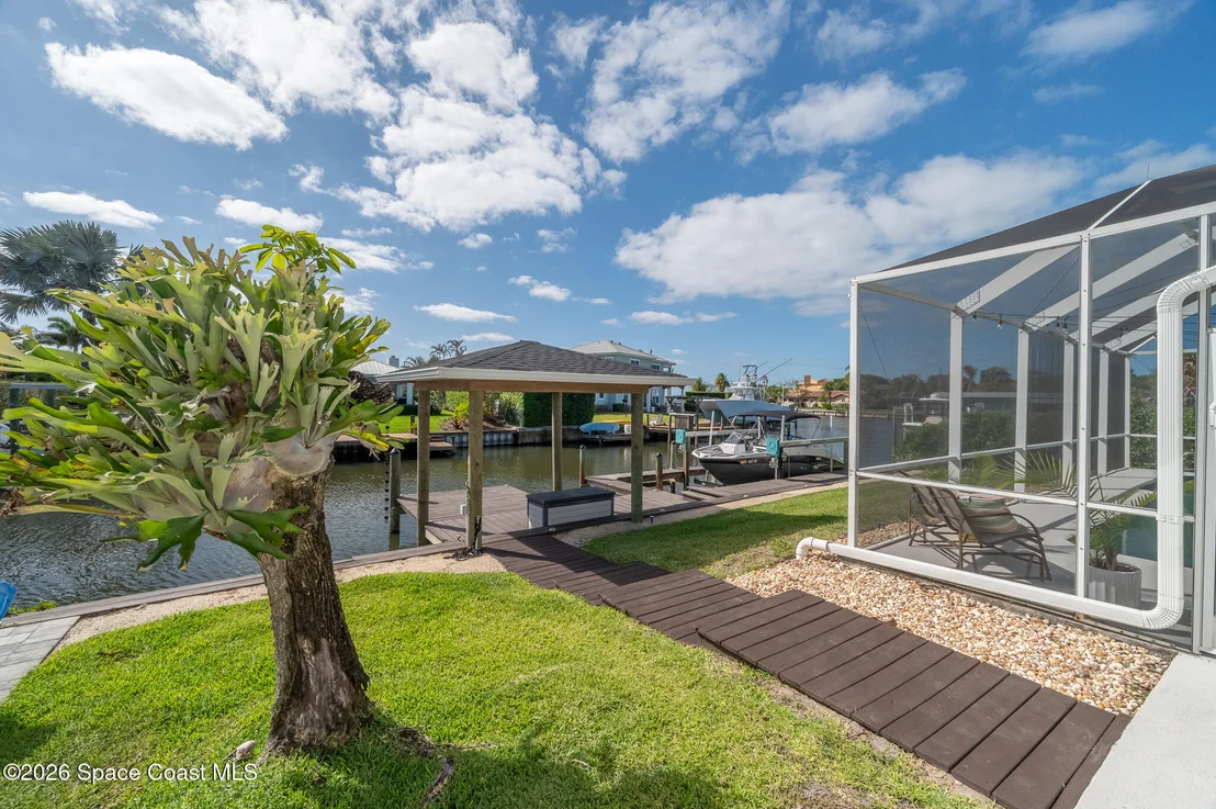Photo of 447 Sandy Key