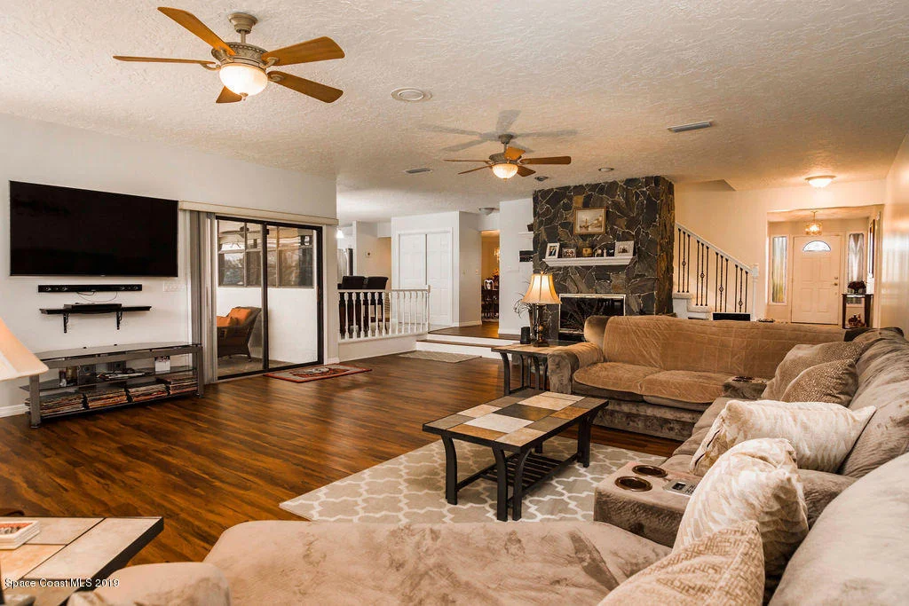 Photo of 280 Utopia Circle