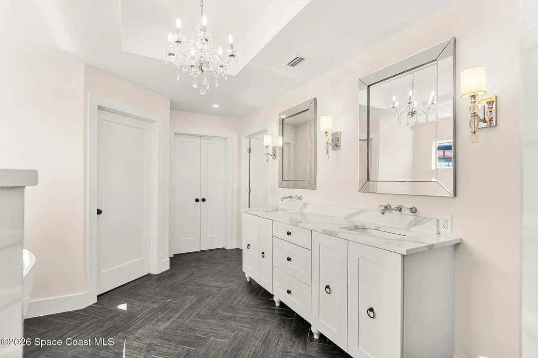Photo of 751 Oak Ridge Drive