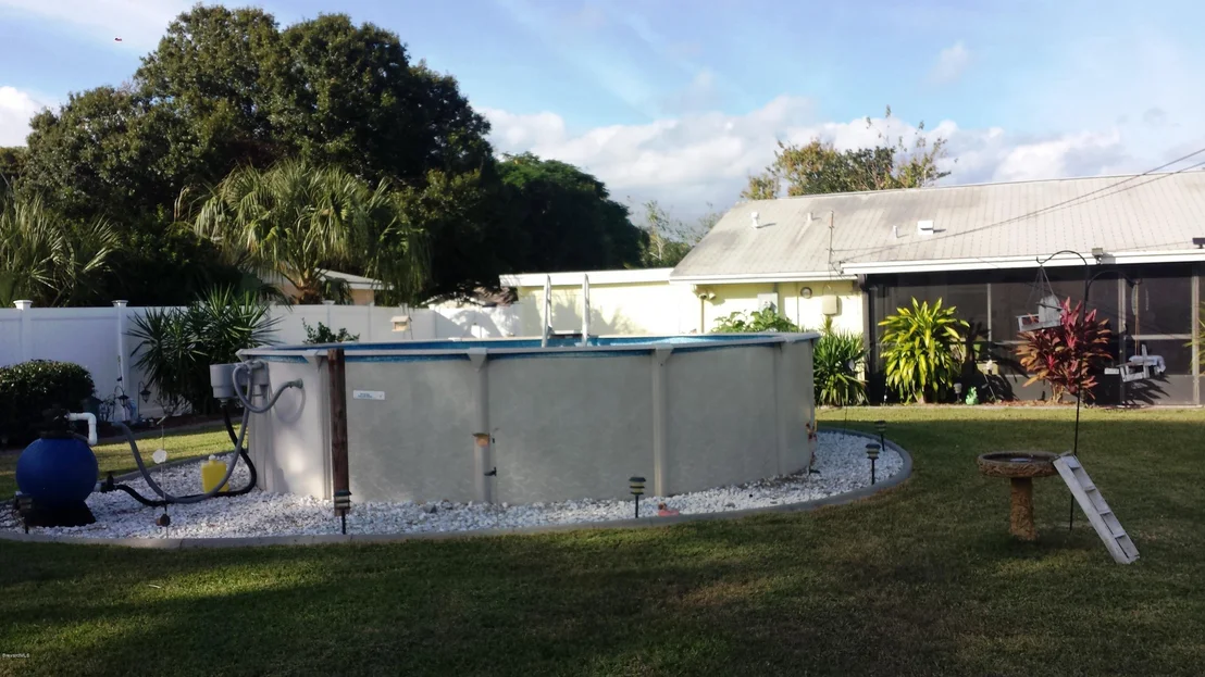 Photo of 973 Golf Street