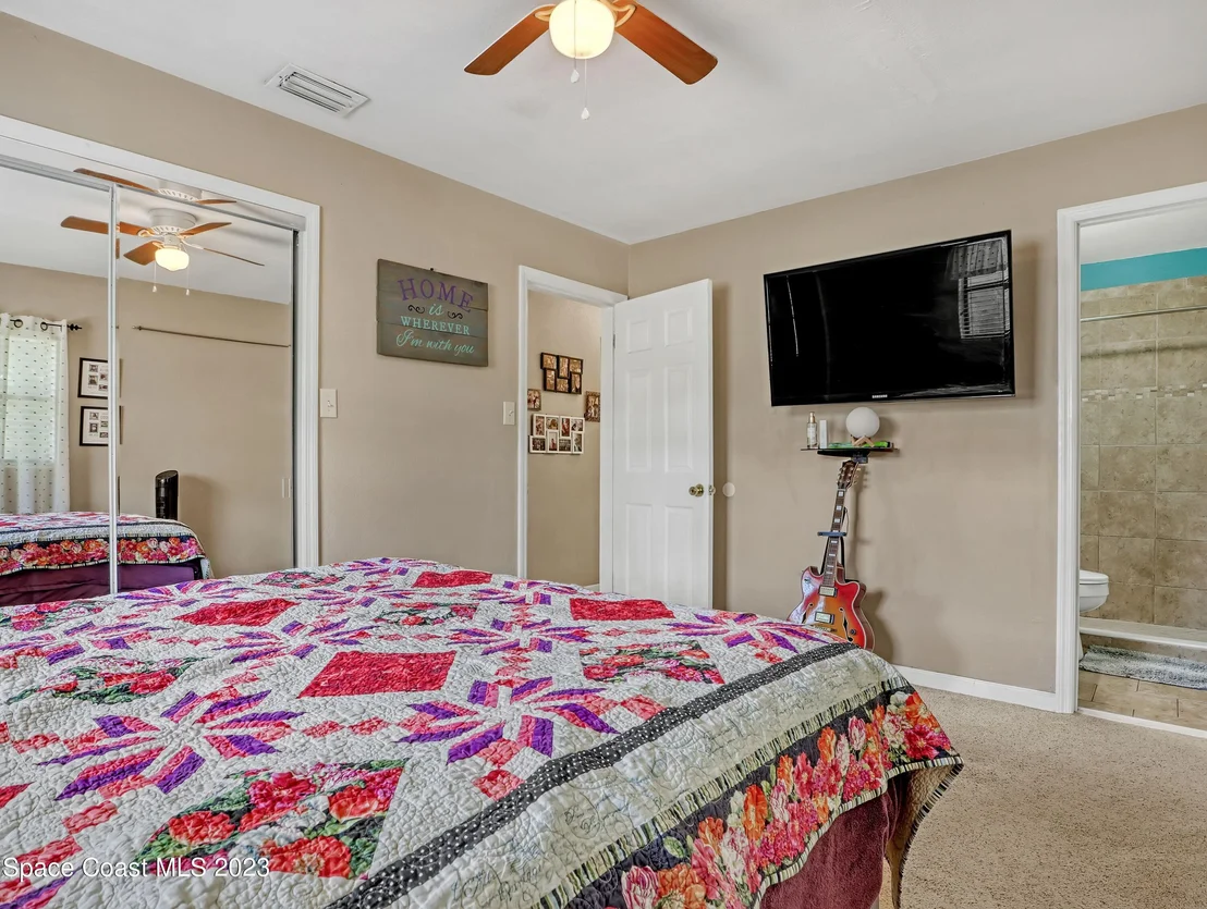 Photo of 695 Teak Drive