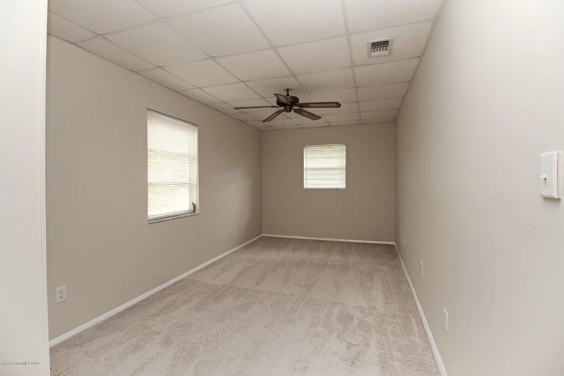 Photo of 2399 Commodore Boulevard