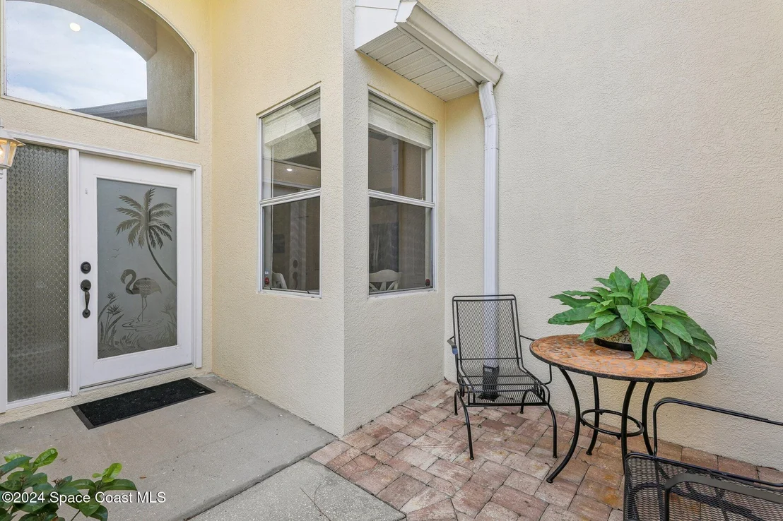 Photo of 1969 Golf Vista Boulevard