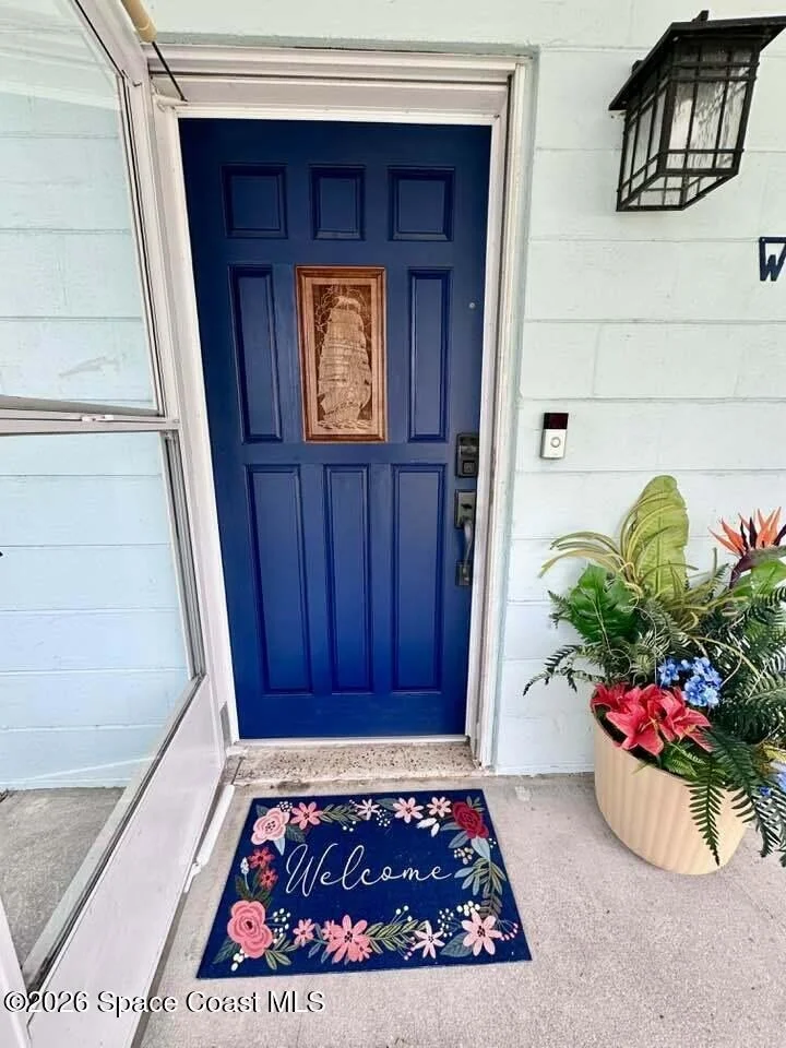Photo of 113 W Leon Lane
