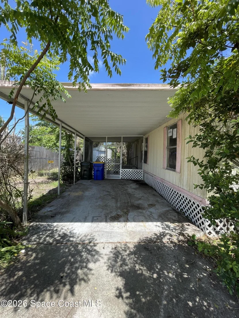 Photo of 1168 Luther Drive