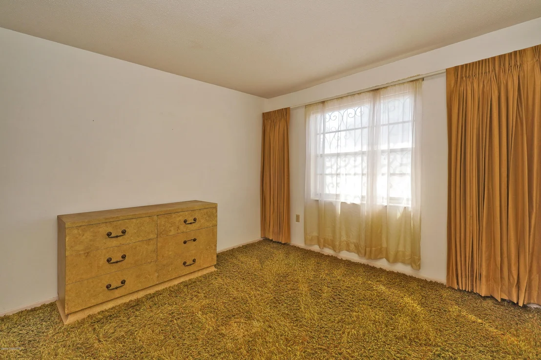 Photo of 4891 Fairview Drive