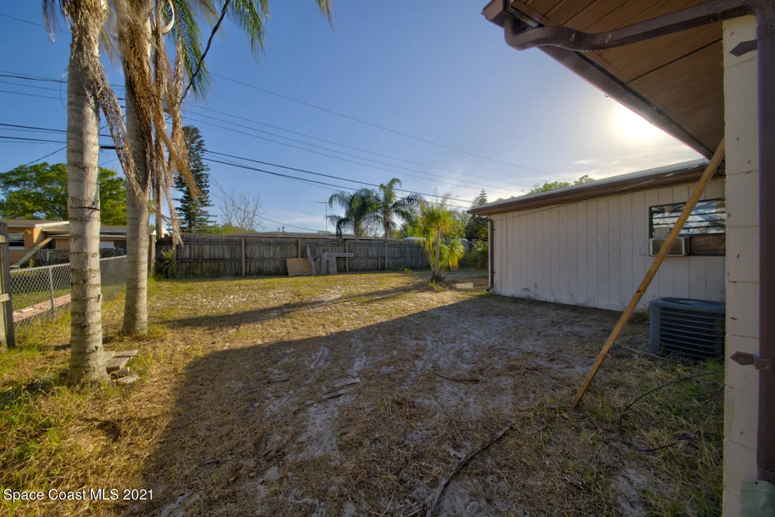 Photo of 1213 Vassar Lane