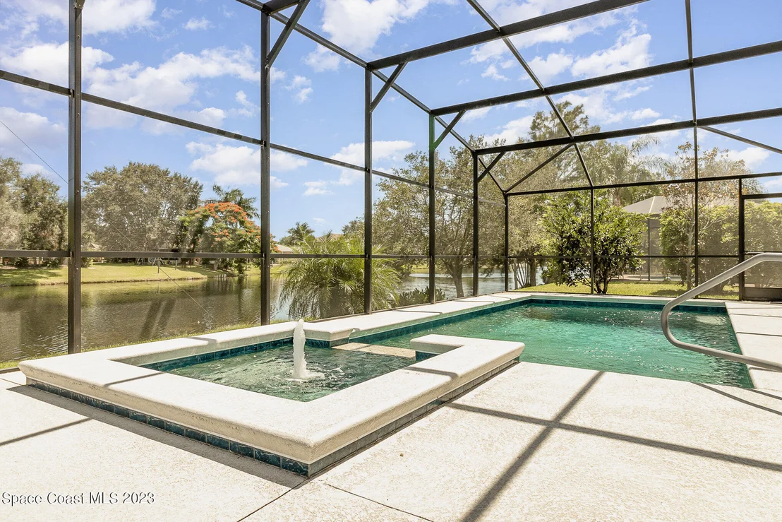Photo of 1202 Meadow Lake Road