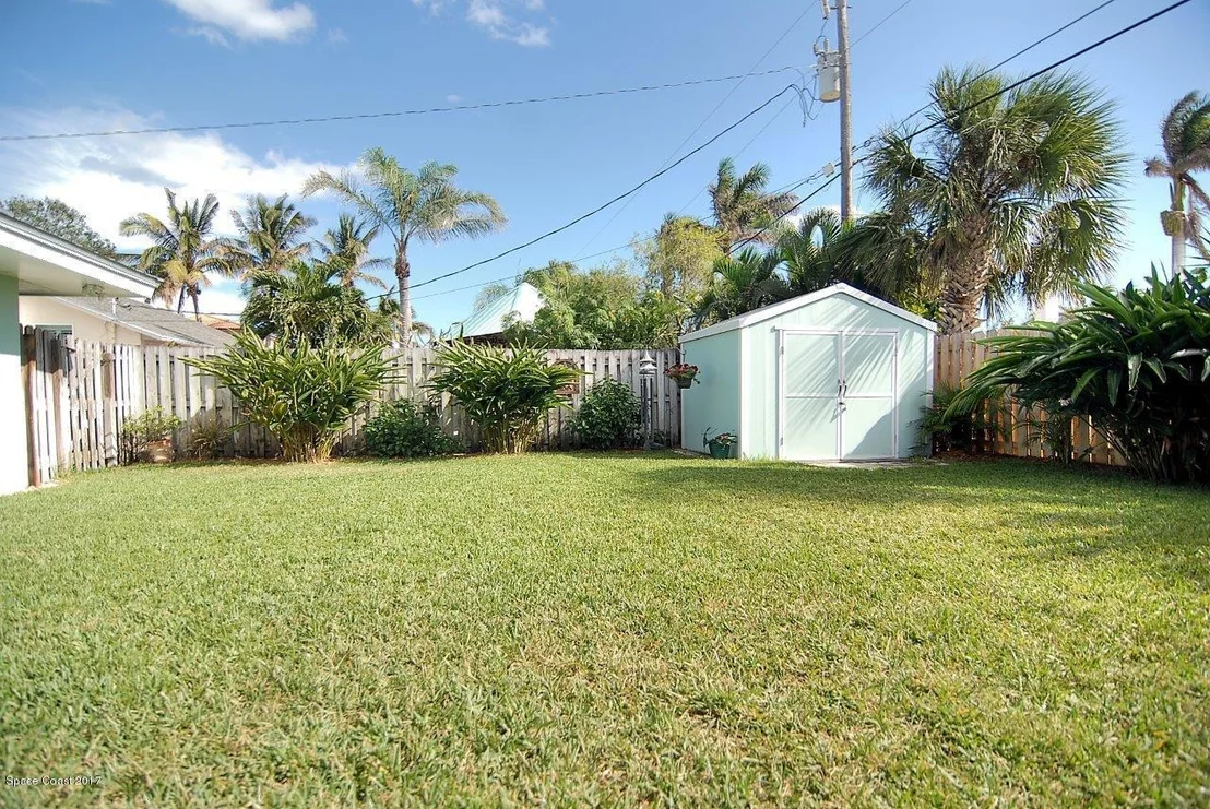 Photo of 325 Miami Avenue