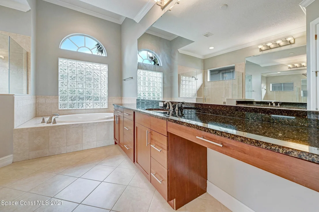Photo of 6695 Arroyo Drive