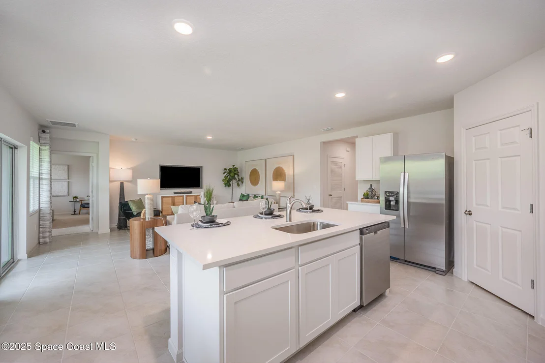 Photo of 2801 Indian River Parkway