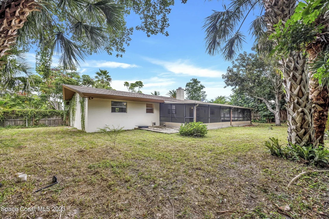Photo of 521 Andrews Drive