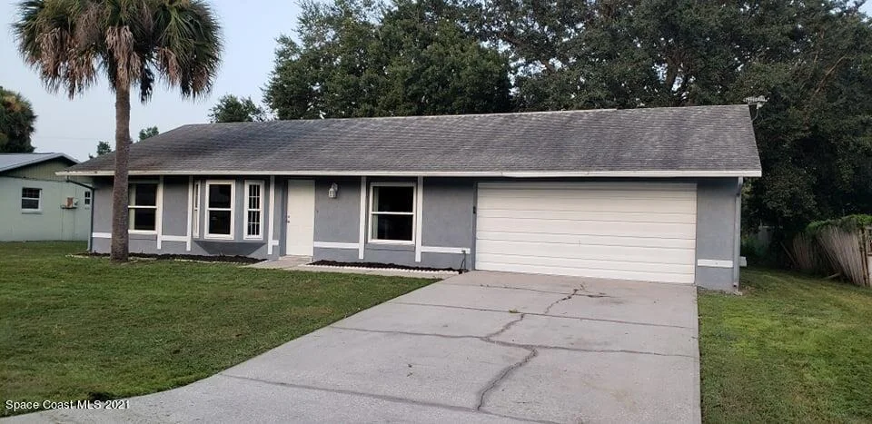 Photo of 6433 Harold Avenue