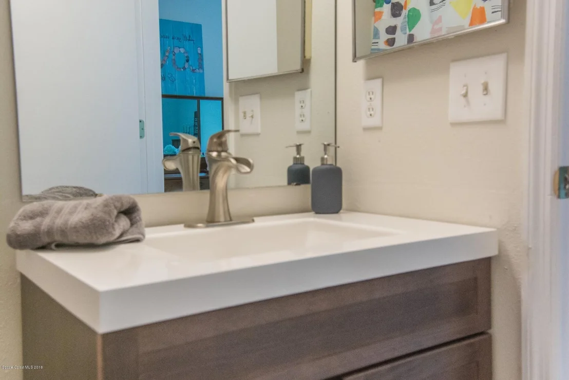 Photo of 7215 Freeport Road