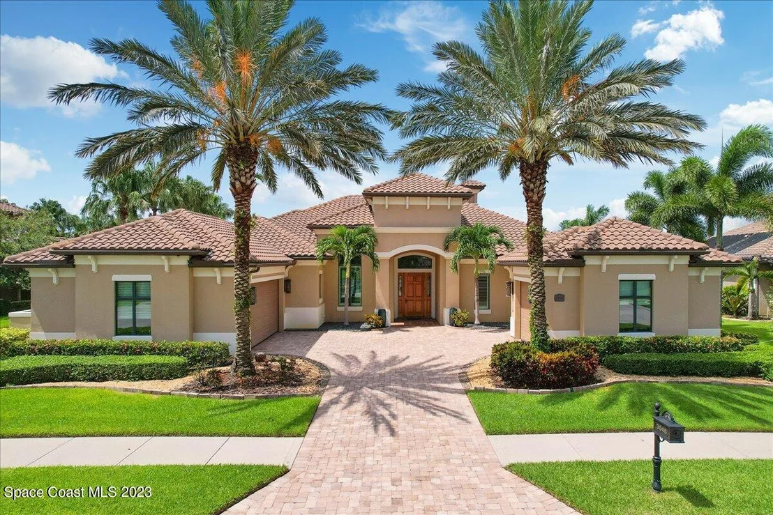 Photo of 3048 Wyndham Way