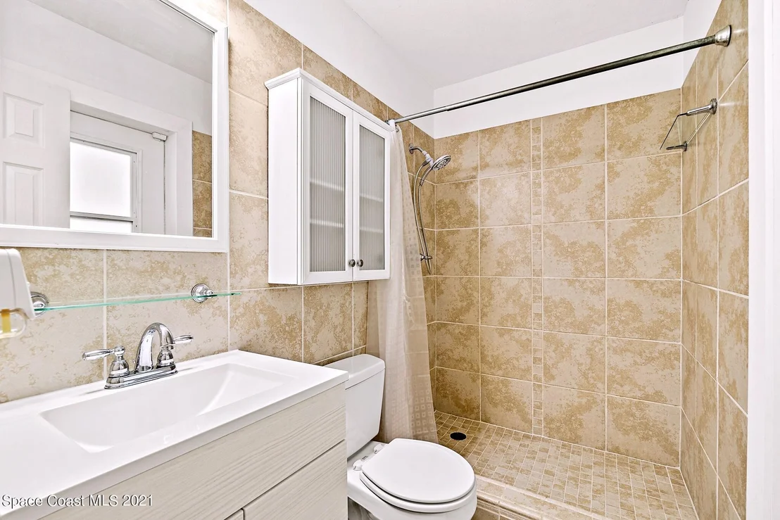Photo of 1096 Madrid Road
