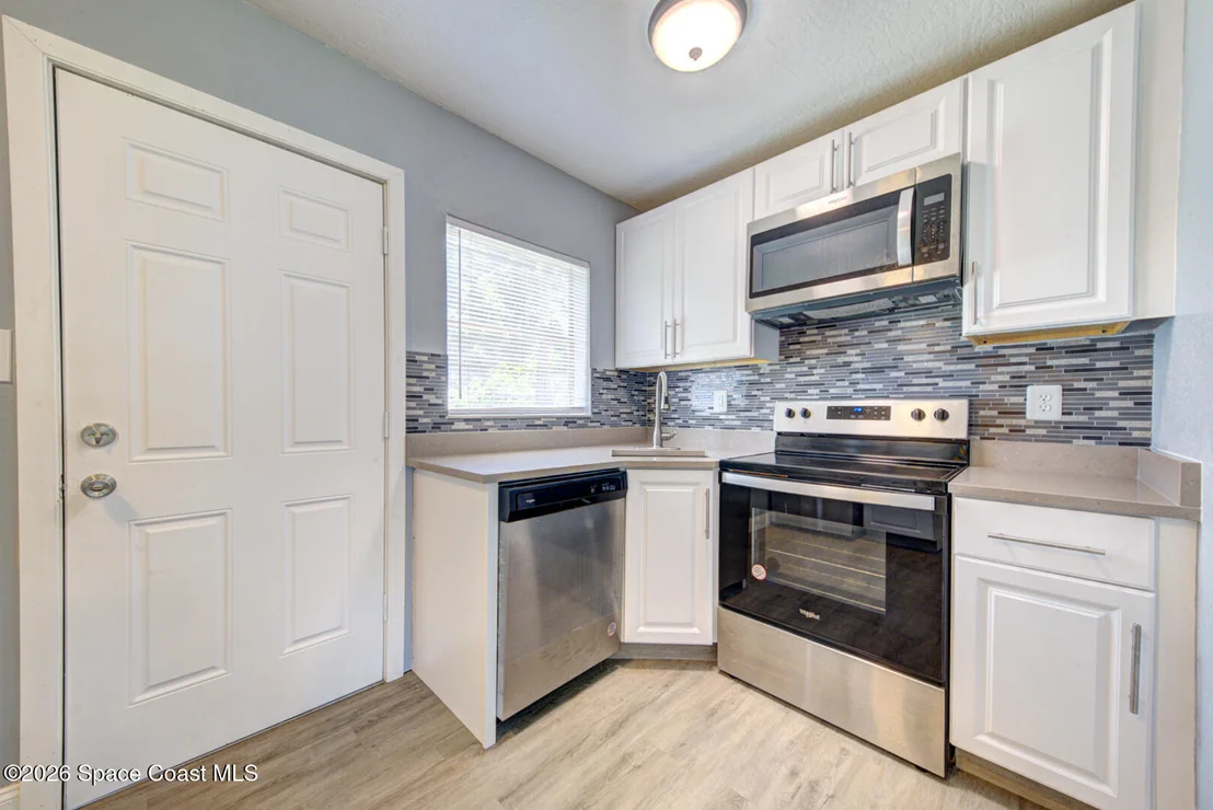 Photo of 212 Plumosa Drive