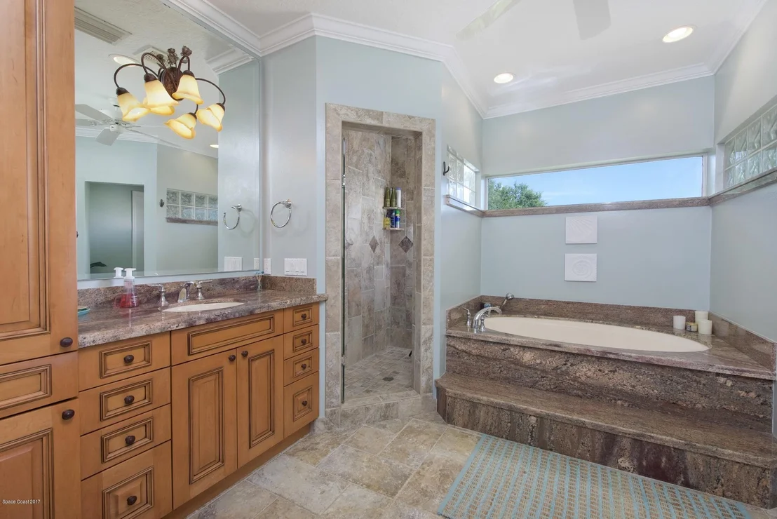 Photo of 1745 Shore View Drive