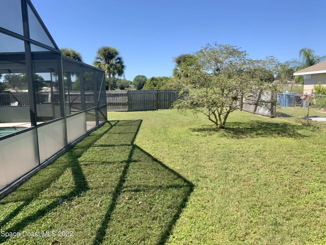 Photo of 1303 Cherry Hills Road NE