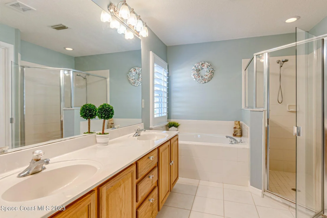 Photo of 2820 Stratford Pointe Drive