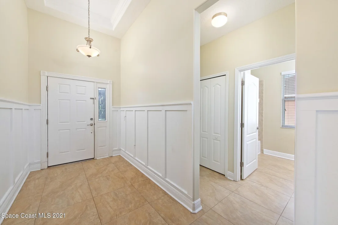 Photo of 5902 Goleta Circle