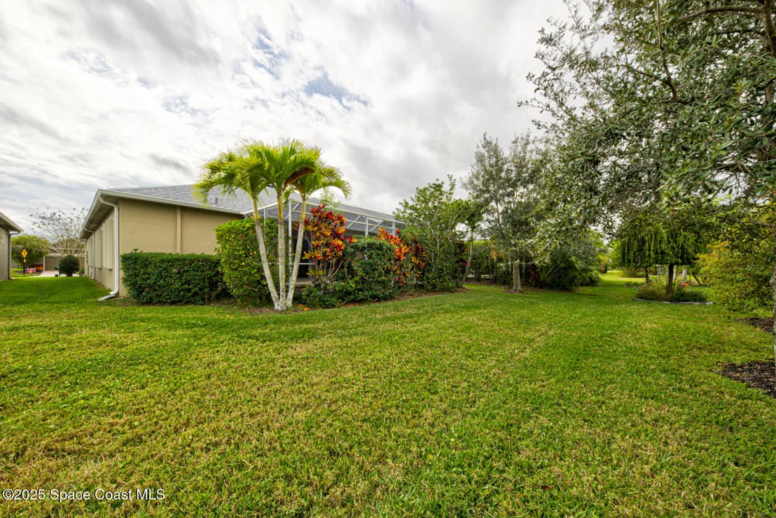 Photo of 3352 Russ Place