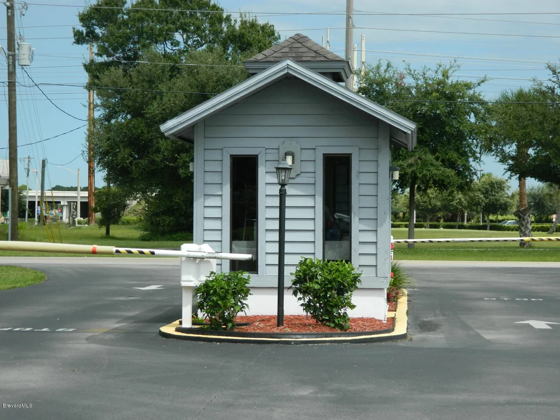 Photo of 160 Rosewood Drive