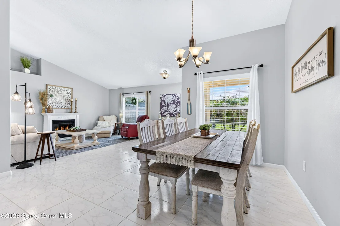 Photo of 3175 Constellation Drive
