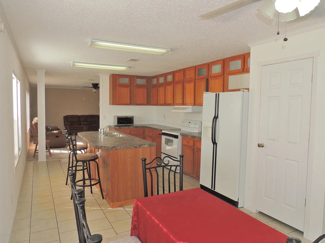 Photo of 855 Phillis Way