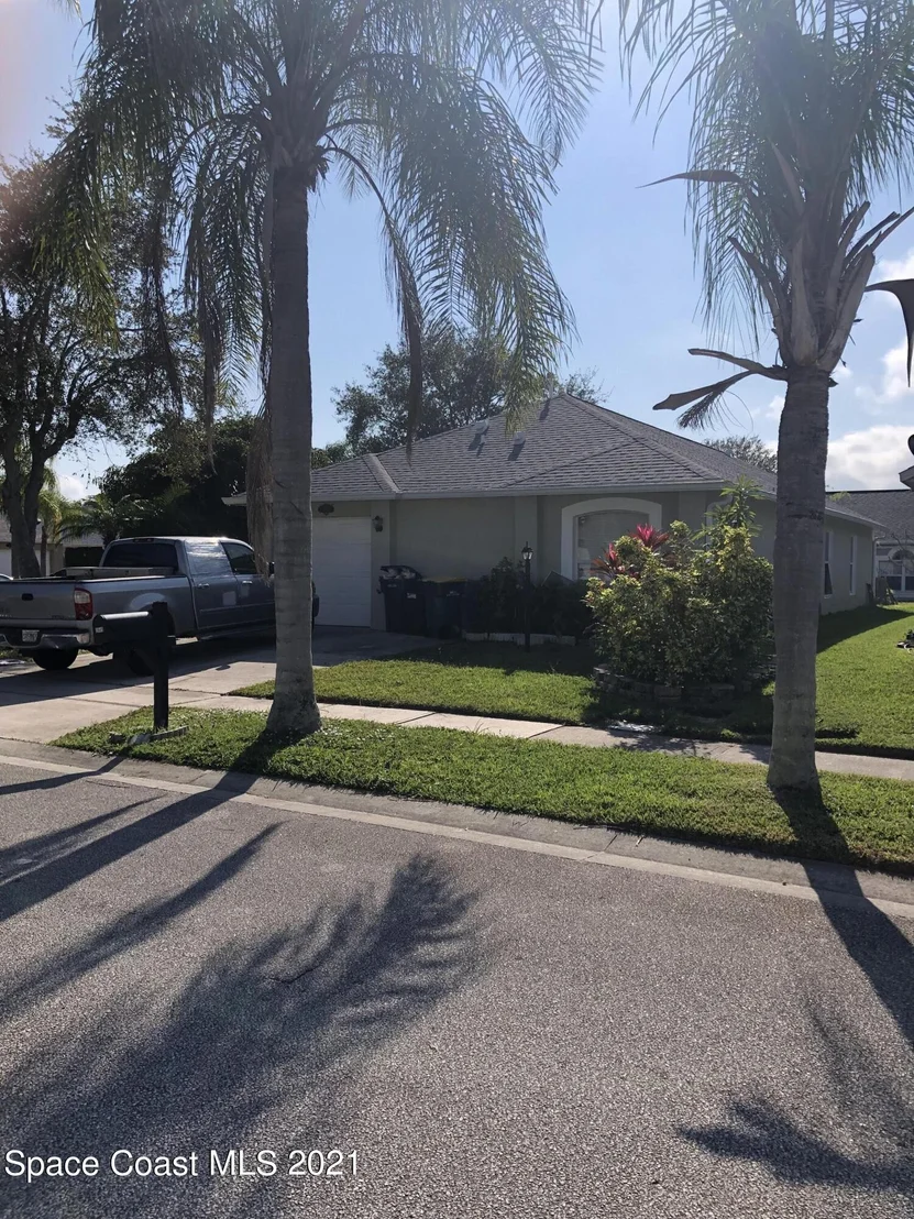 Photo of 2849 Maderia Circle