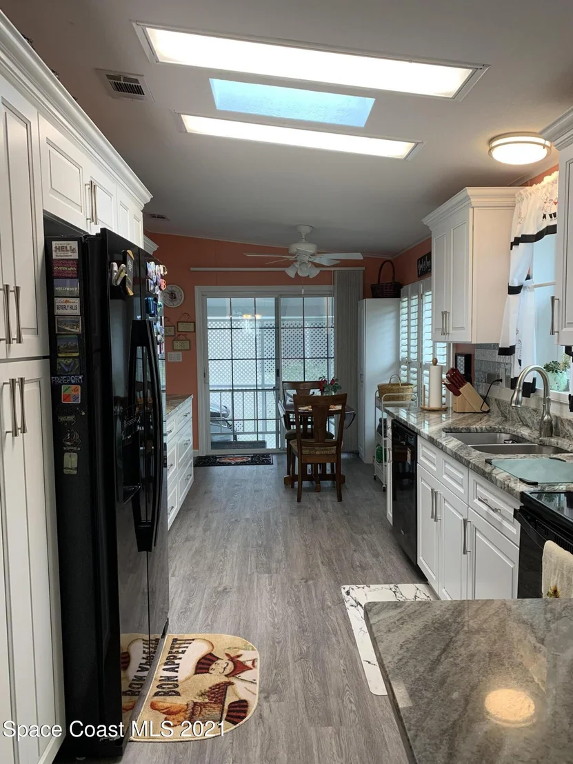 Photo of 372 Scenic Drive