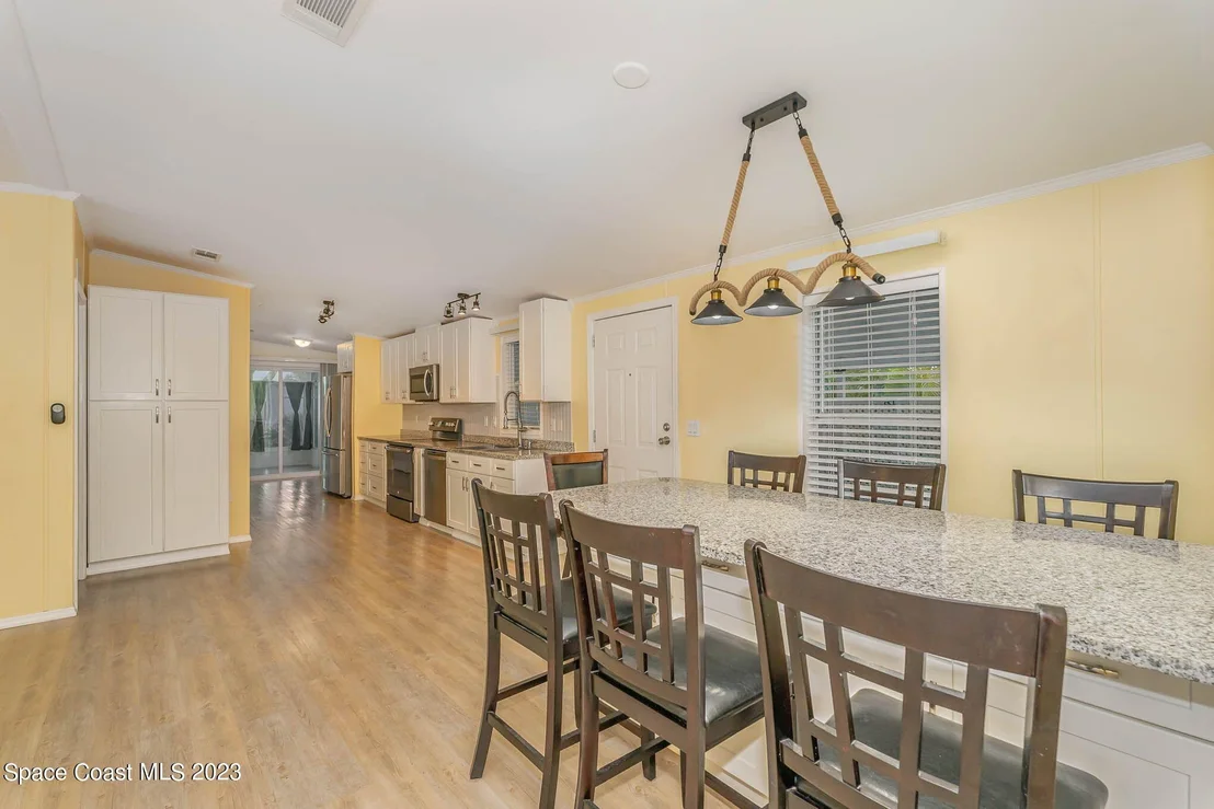 Photo of 1081 Barefoot Circle