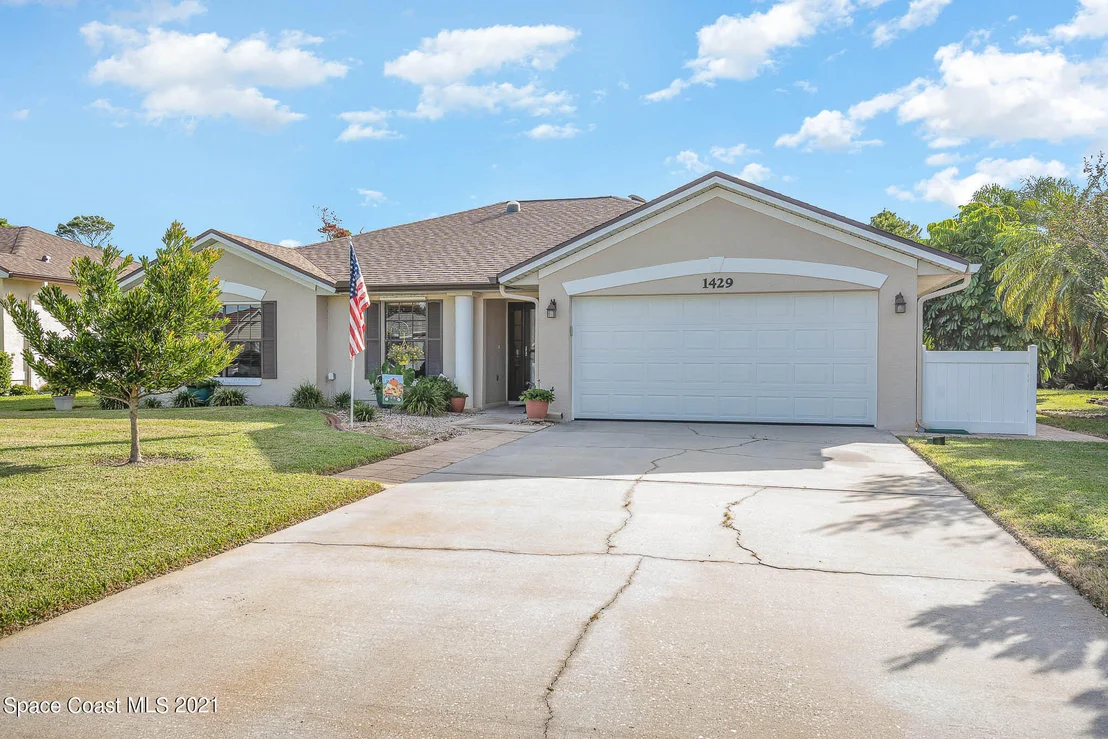 Photo of 1429 Bronco Drive
