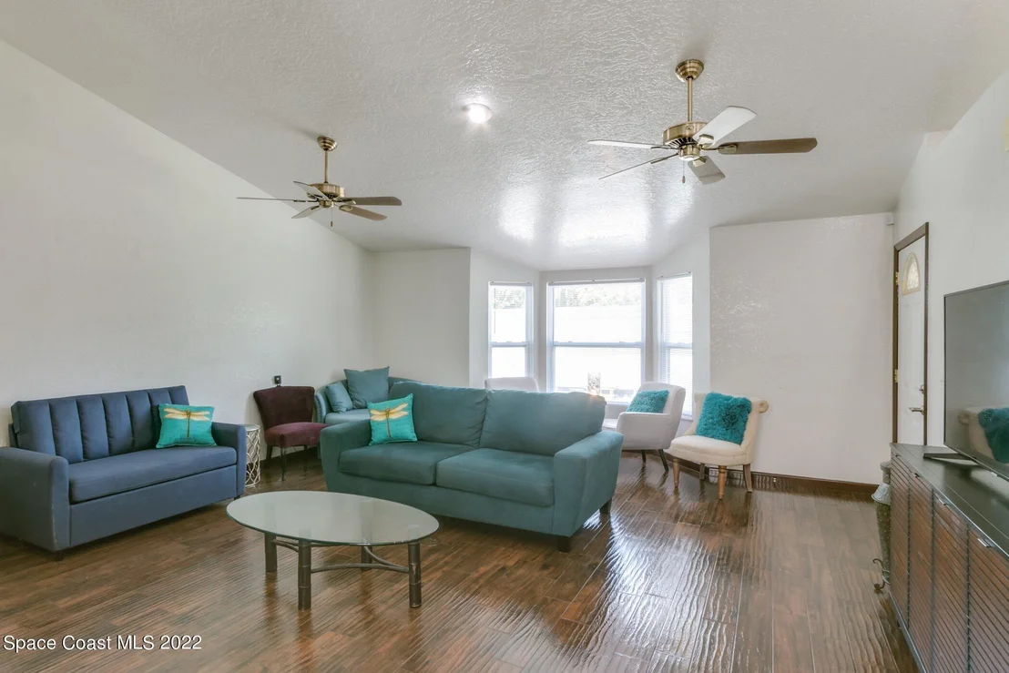Photo of 1637 Sue Drive