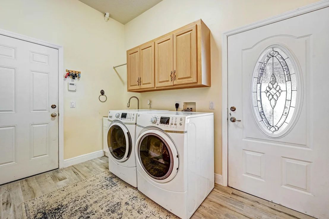 Photo of 120 Oyster Place