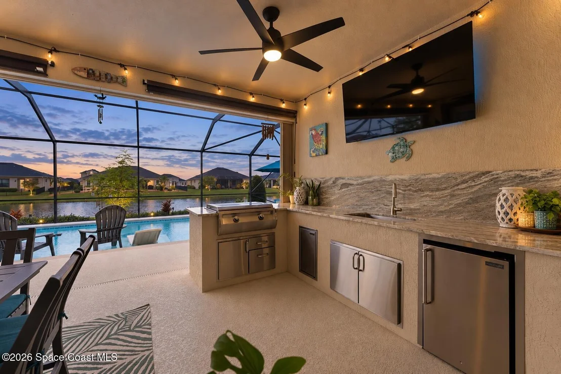 Photo of 8146 Stonecrest Drive