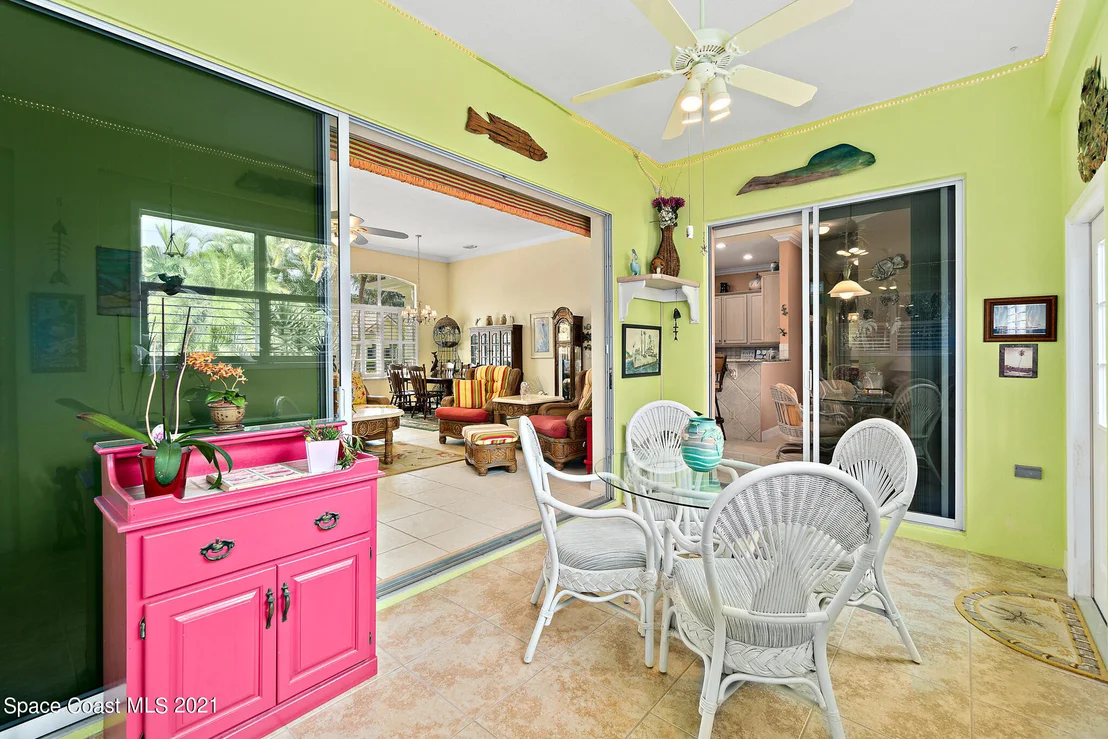 Photo of 5467 Solway Drive