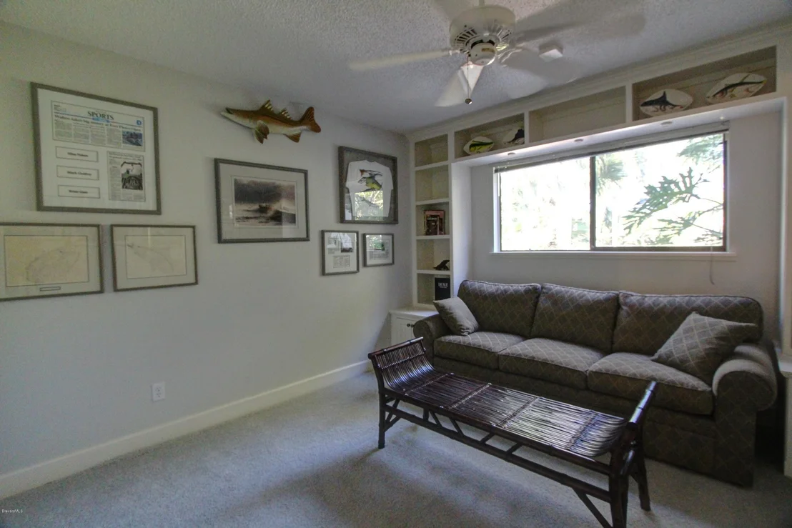 Photo of 738 Malibu Lane