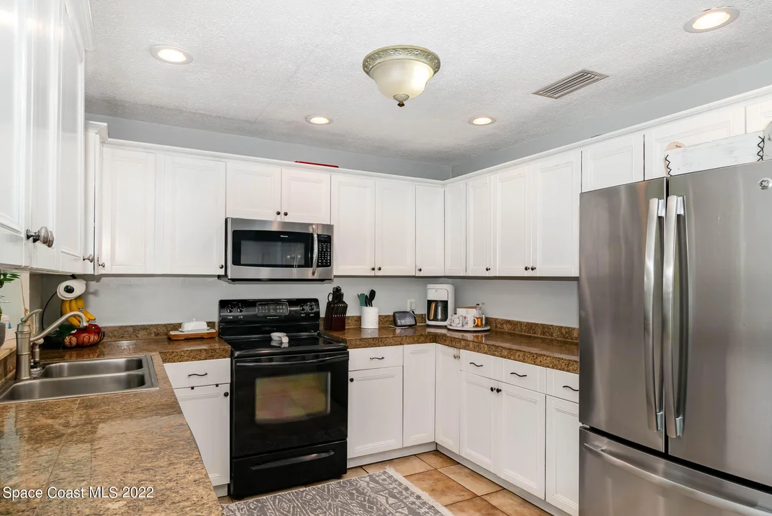 Photo of 1838 Pinewood Road
