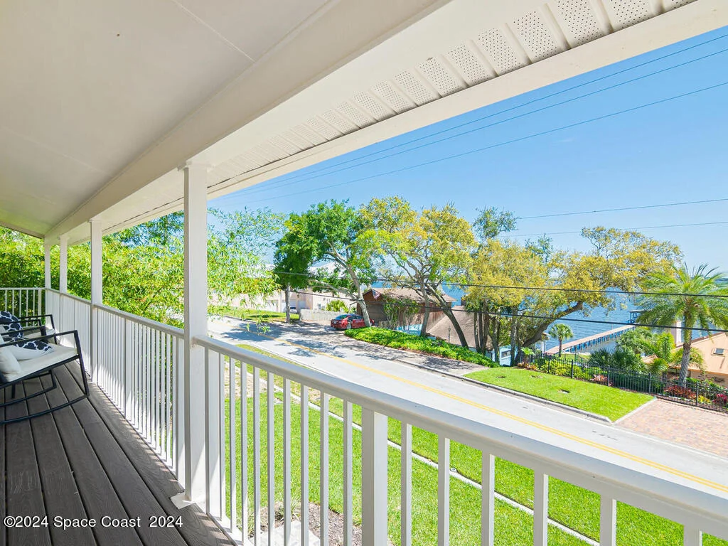 Photo of 2125 Indian River Drive