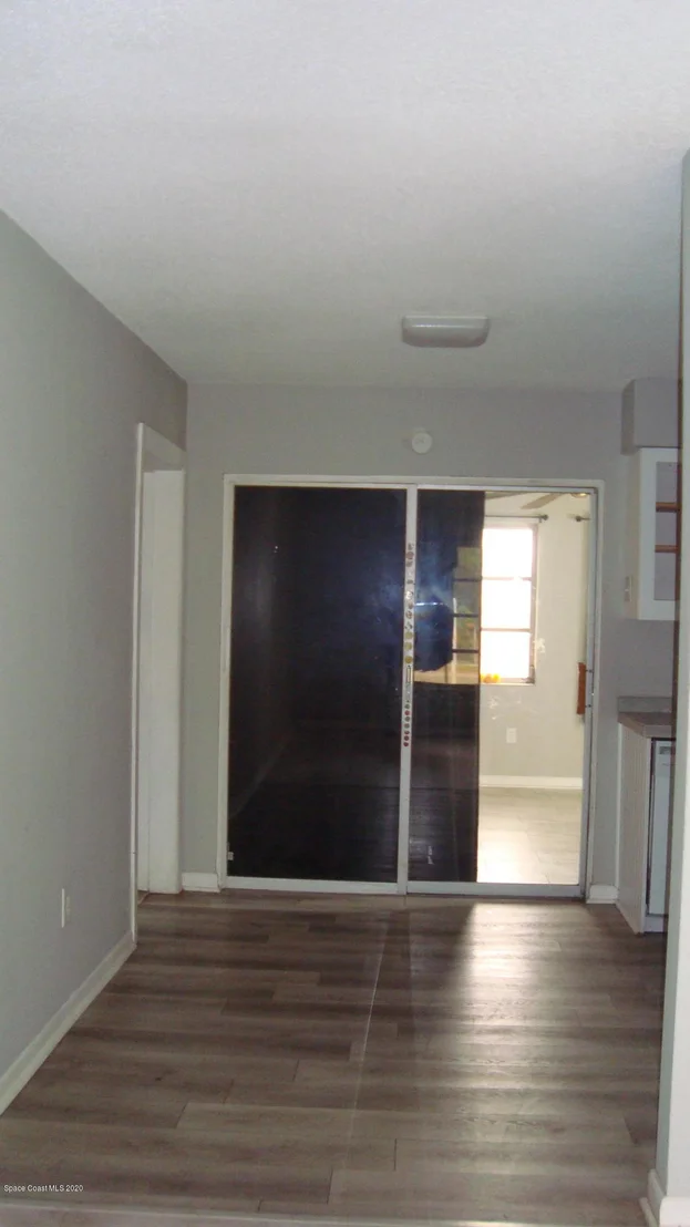 Photo of 854 Angle Street NE